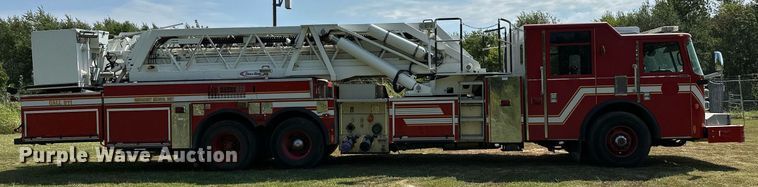 image for item OC9150 2004 Pierce Dash  Quint fire truck