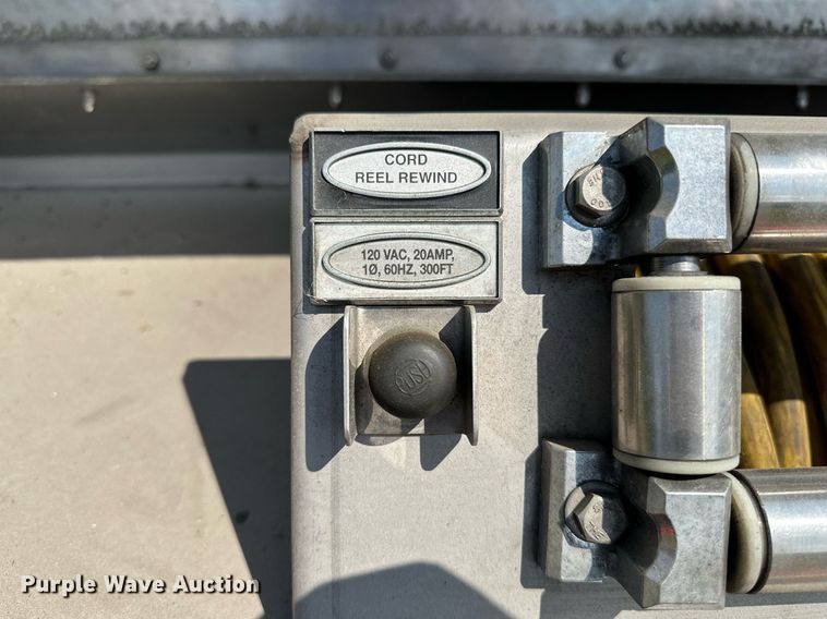 image for item OC9150 2004 Pierce Dash  Quint fire truck