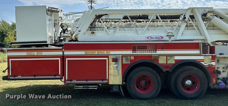 image for item OC9150 2004 Pierce Dash  Quint fire truck