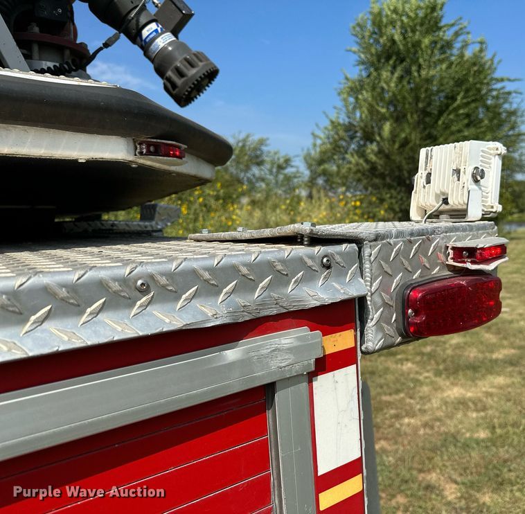 image for item OC9150 2004 Pierce Dash  Quint fire truck