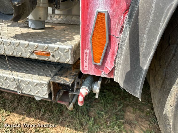 image for item OC9150 2004 Pierce Dash  Quint fire truck