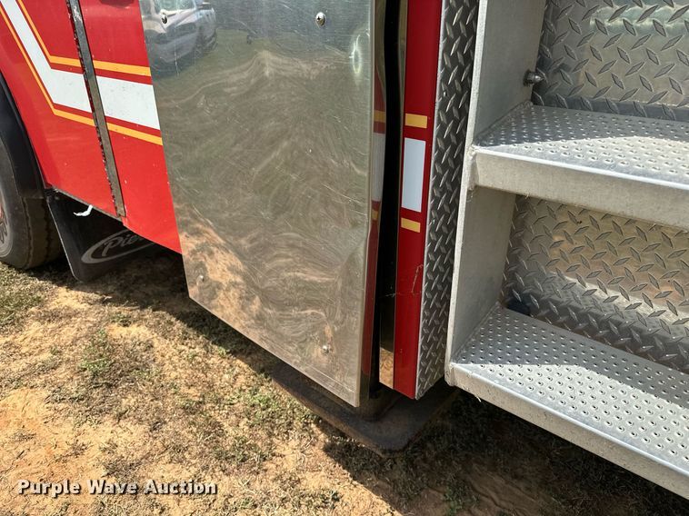 image for item OC9150 2004 Pierce Dash  Quint fire truck