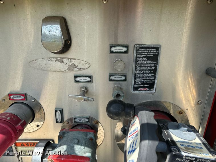 image for item OC9150 2004 Pierce Dash  Quint fire truck