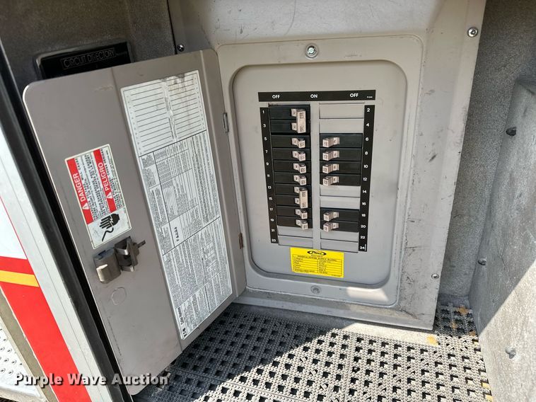 image for item OC9150 2004 Pierce Dash  Quint fire truck