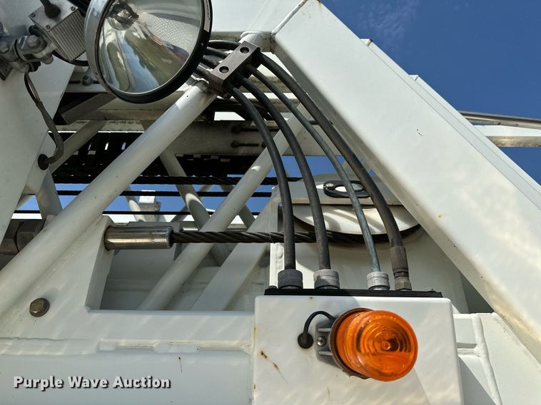 image for item OC9150 2004 Pierce Dash  Quint fire truck