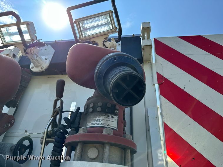 image for item OC9150 2004 Pierce Dash  Quint fire truck