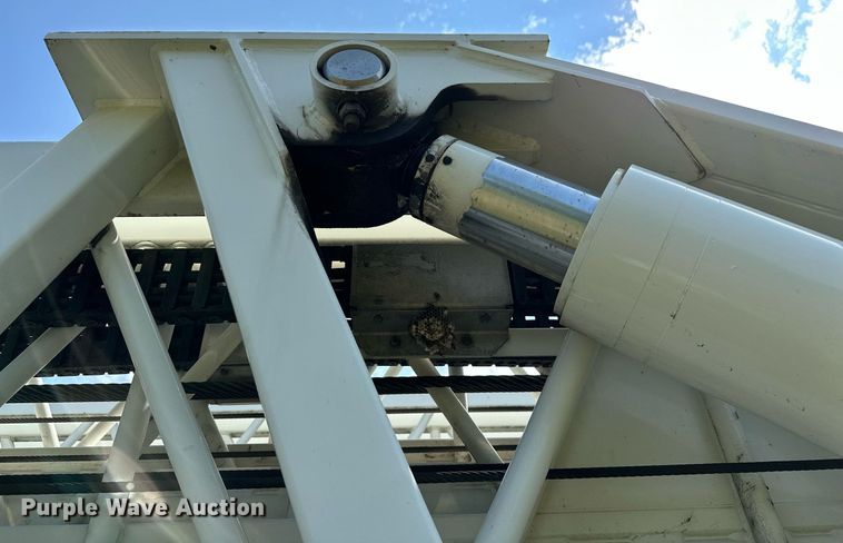 image for item OC9150 2004 Pierce Dash  Quint fire truck