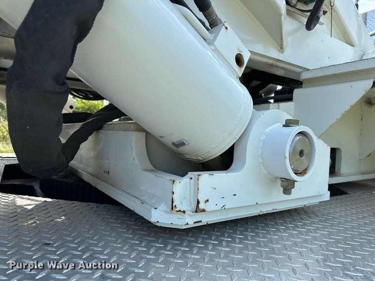 image for item OC9150 2004 Pierce Dash  Quint fire truck