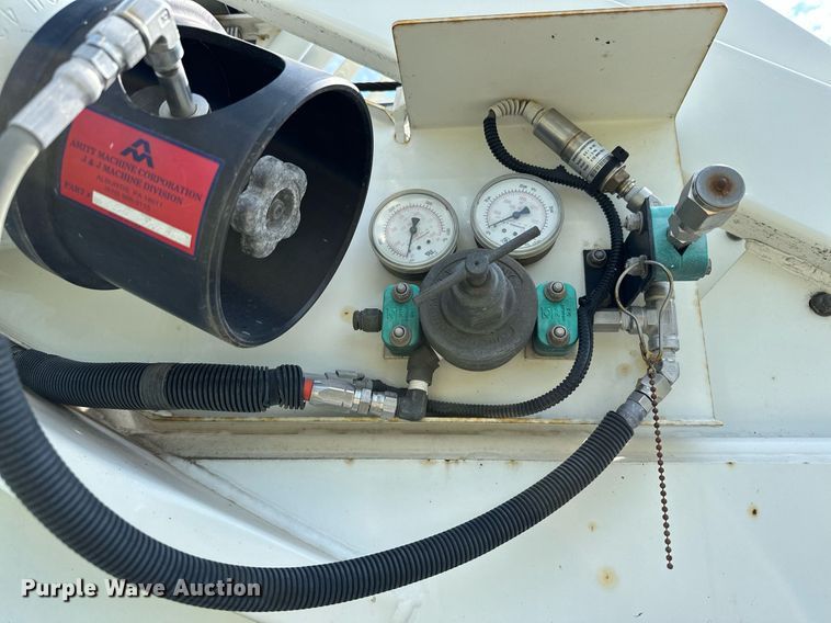 image for item OC9150 2004 Pierce Dash  Quint fire truck