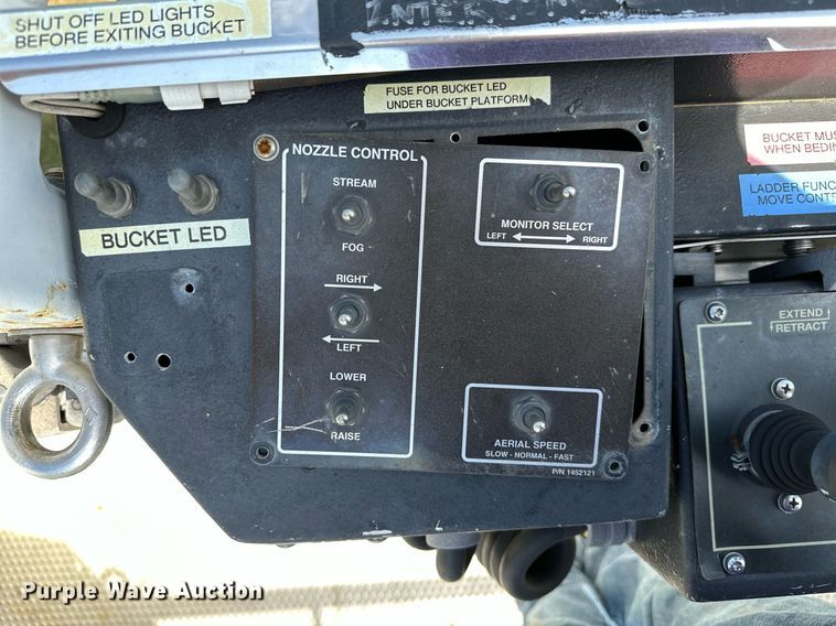 image for item OC9150 2004 Pierce Dash  Quint fire truck