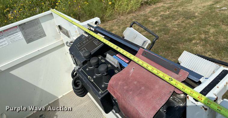 image for item OC9150 2004 Pierce Dash  Quint fire truck