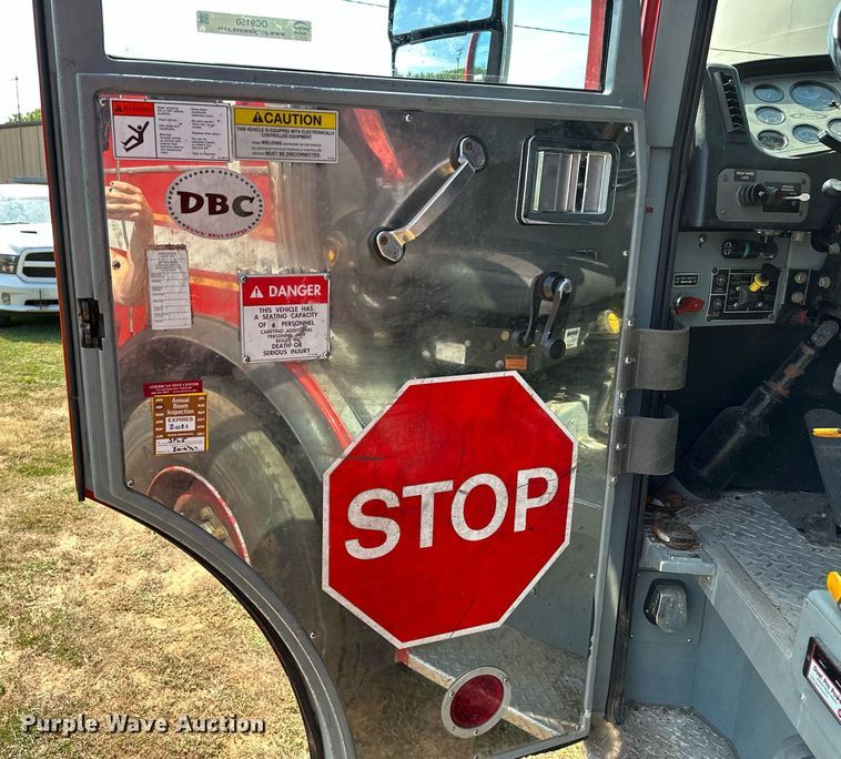 image for item OC9150 2004 Pierce Dash  Quint fire truck