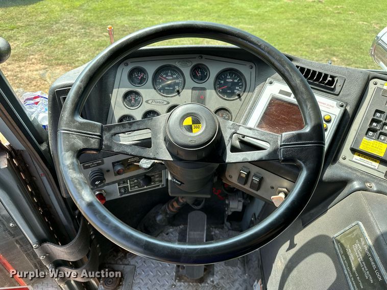 image for item OC9150 2004 Pierce Dash  Quint fire truck