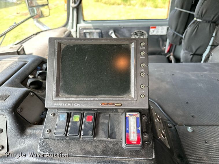 image for item OC9150 2004 Pierce Dash  Quint fire truck