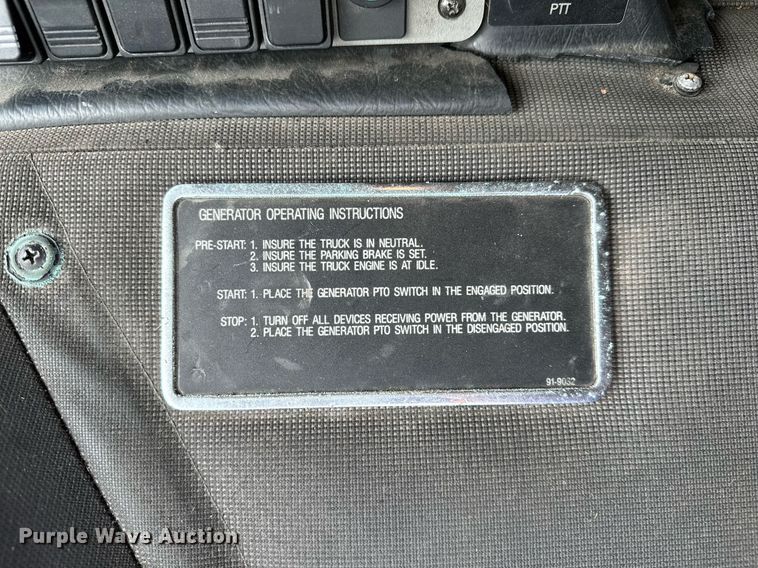 image for item OC9150 2004 Pierce Dash  Quint fire truck