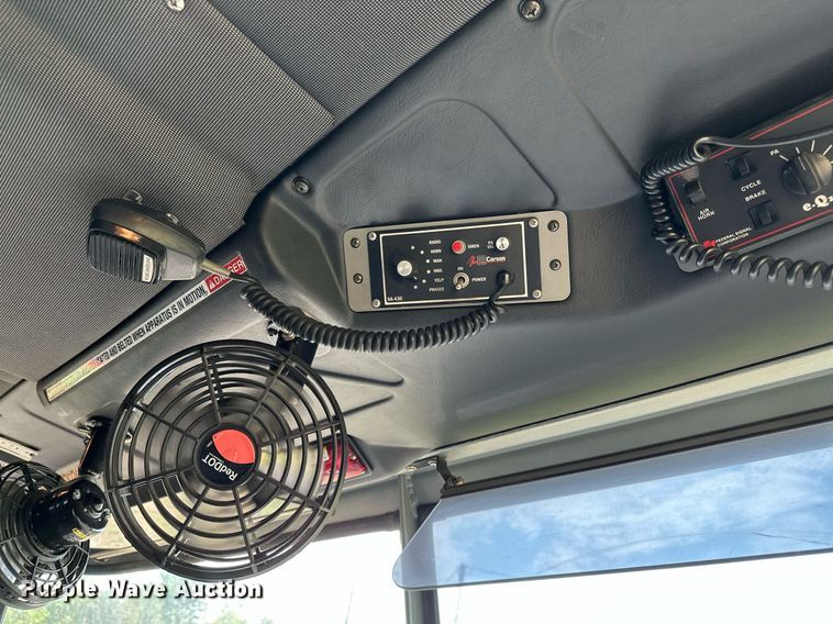 image for item OC9150 2004 Pierce Dash  Quint fire truck