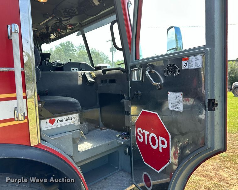 image for item OC9150 2004 Pierce Dash  Quint fire truck