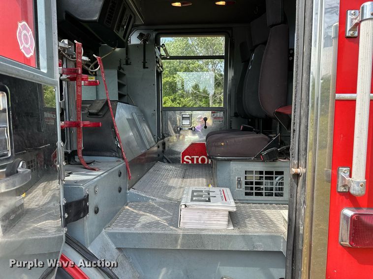 image for item OC9150 2004 Pierce Dash  Quint fire truck