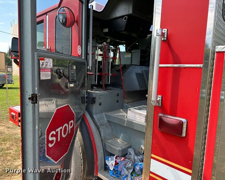 image for item OC9150 2004 Pierce Dash  Quint fire truck