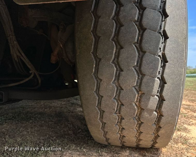 image for item OC9150 2004 Pierce Dash  Quint fire truck