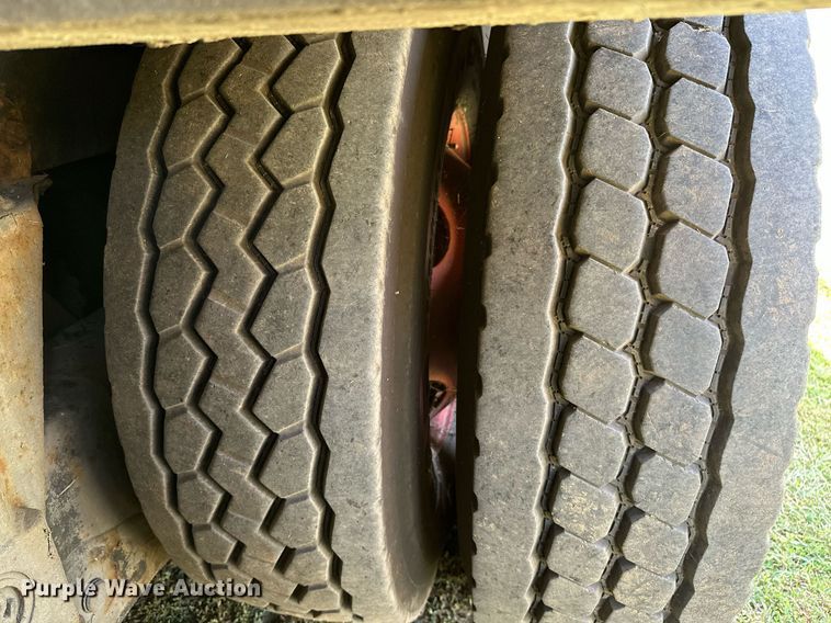 image for item OC9150 2004 Pierce Dash  Quint fire truck