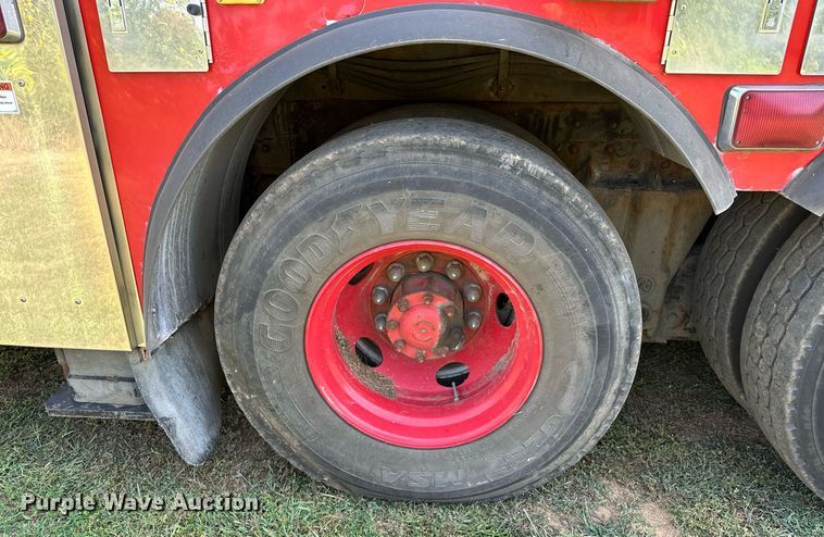 image for item OC9150 2004 Pierce Dash  Quint fire truck