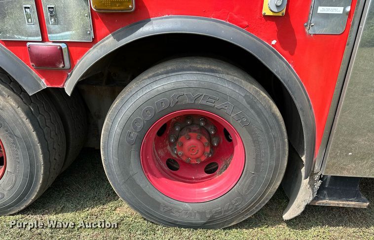 image for item OC9150 2004 Pierce Dash  Quint fire truck