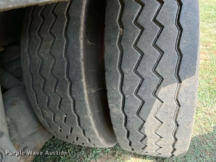 image for item OC9150 2004 Pierce Dash  Quint fire truck