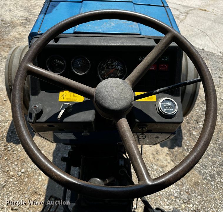 image for item OC9154 Long 2360  tractor