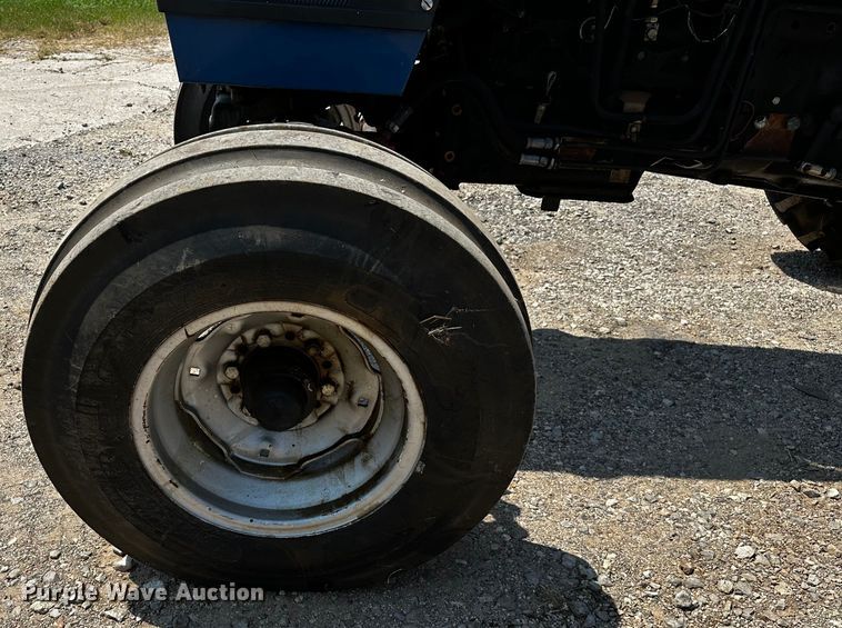 image for item OC9154 Long 2360  tractor