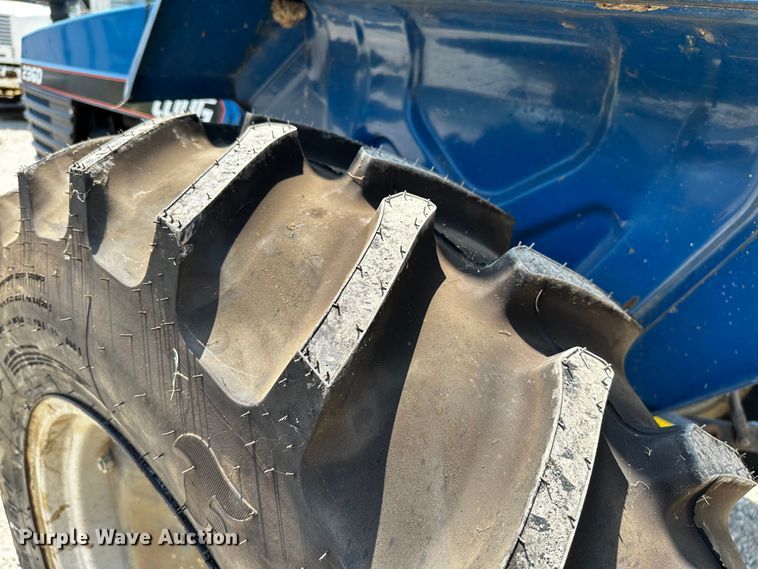 image for item OC9154 Long 2360  tractor