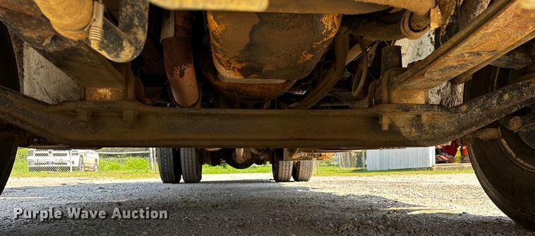 image for item OC9158 2007 Sterling Acterra  refuse truck