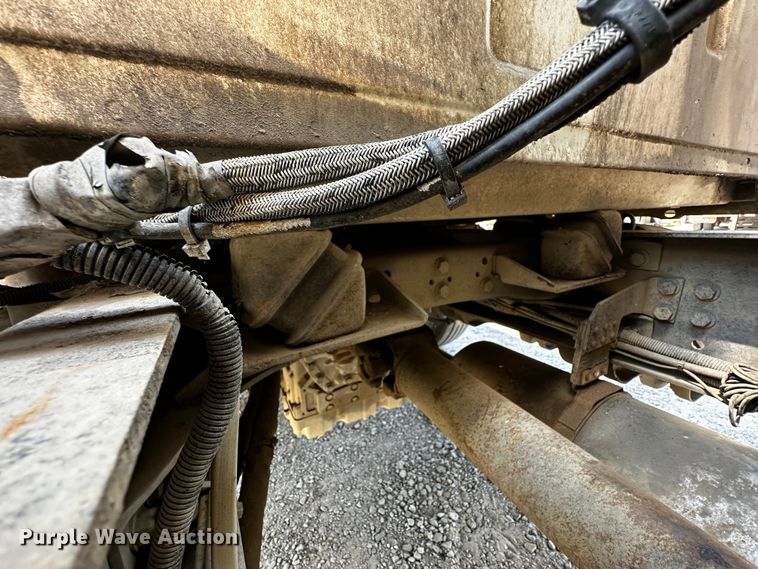 image for item OC9158 2007 Sterling Acterra  refuse truck