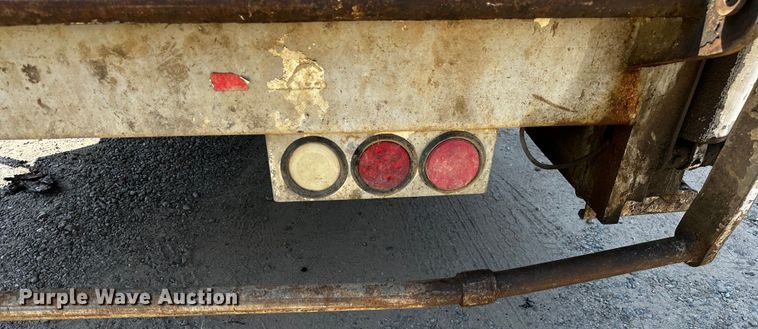 image for item OC9158 2007 Sterling Acterra  refuse truck