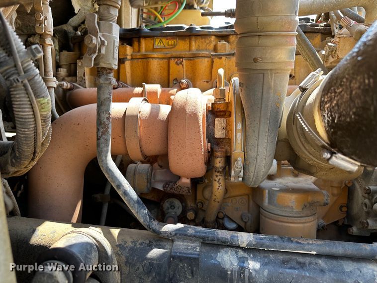 image for item OC9158 2007 Sterling Acterra  refuse truck