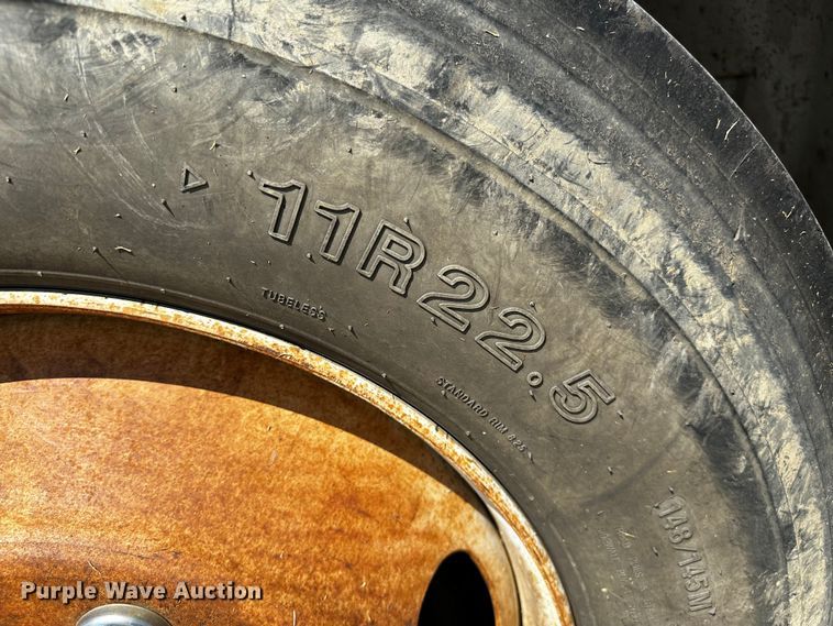 image for item OC9158 2007 Sterling Acterra  refuse truck