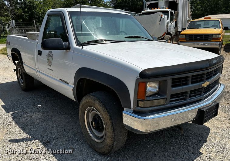image for item OC9159 2000 Chevrolet K2500  pickup truck