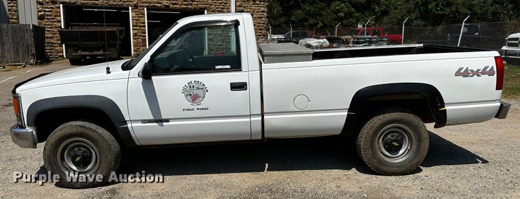 image for item OC9159 2000 Chevrolet K2500  pickup truck