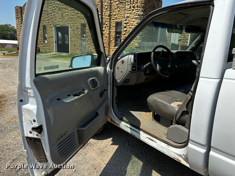 image for item OC9159 2000 Chevrolet K2500  pickup truck