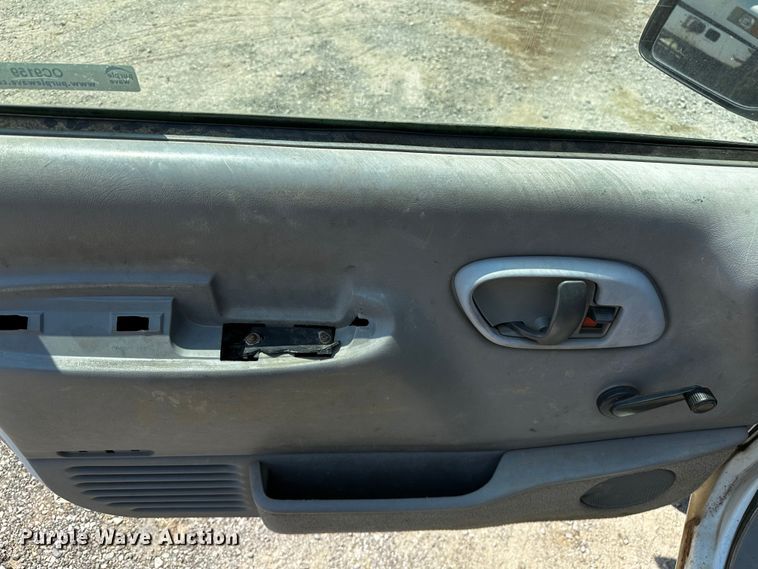 image for item OC9159 2000 Chevrolet K2500  pickup truck