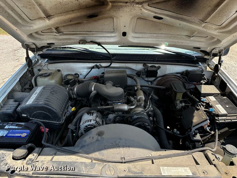 image for item OC9159 2000 Chevrolet K2500  pickup truck