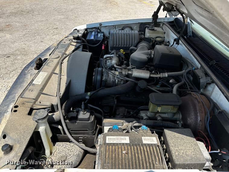 image for item OC9159 2000 Chevrolet K2500  pickup truck