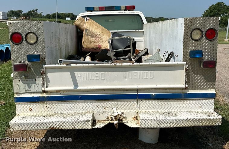 image for item OC9160 1989 Chevrolet R3500  rescue vehicle