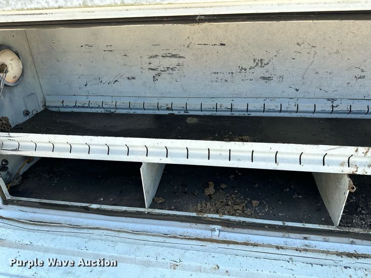 image for item OC9160 1989 Chevrolet R3500  rescue vehicle