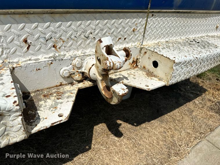 image for item OC9160 1989 Chevrolet R3500  rescue vehicle