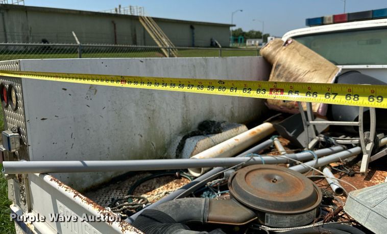 image for item OC9160 1989 Chevrolet R3500  rescue vehicle