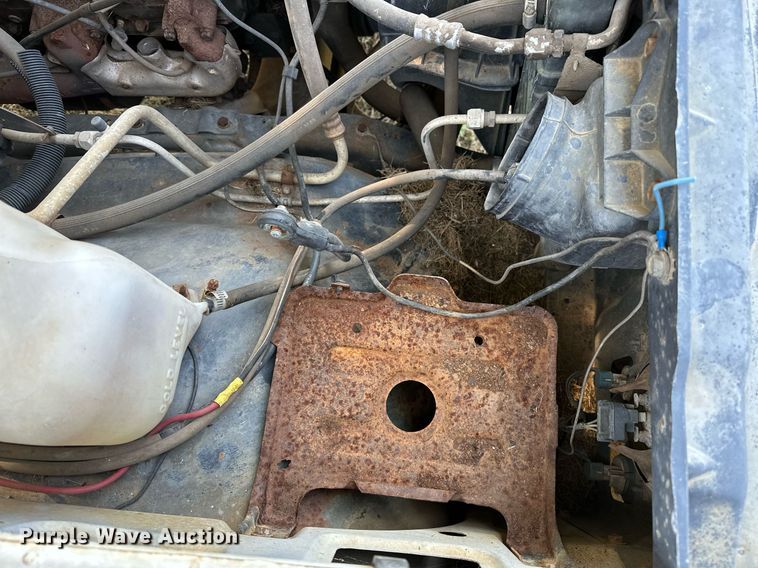 image for item OC9160 1989 Chevrolet R3500  rescue vehicle