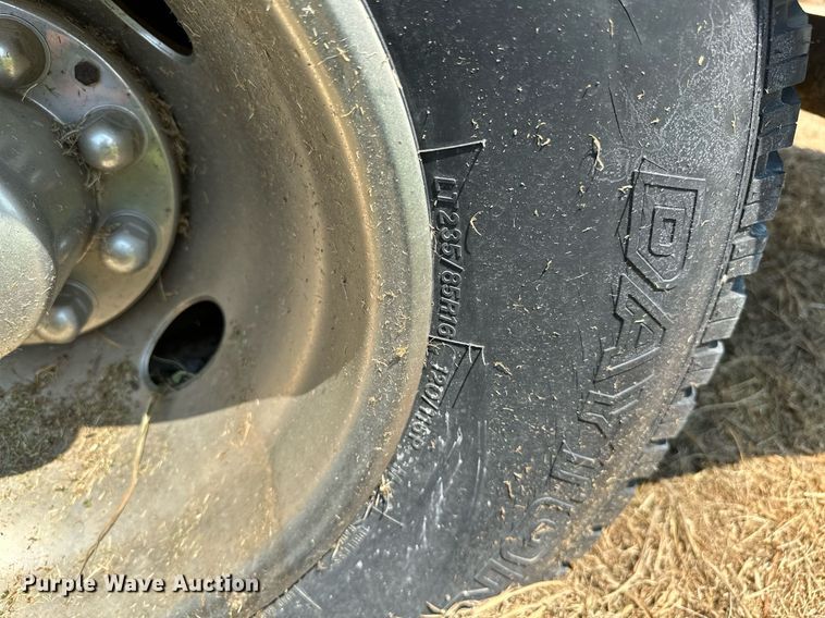 image for item OC9160 1989 Chevrolet R3500  rescue vehicle