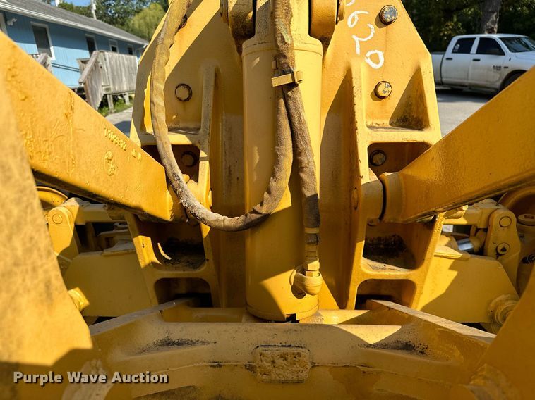 image for item OC9174 1988 John Deere 770BH  motor grader