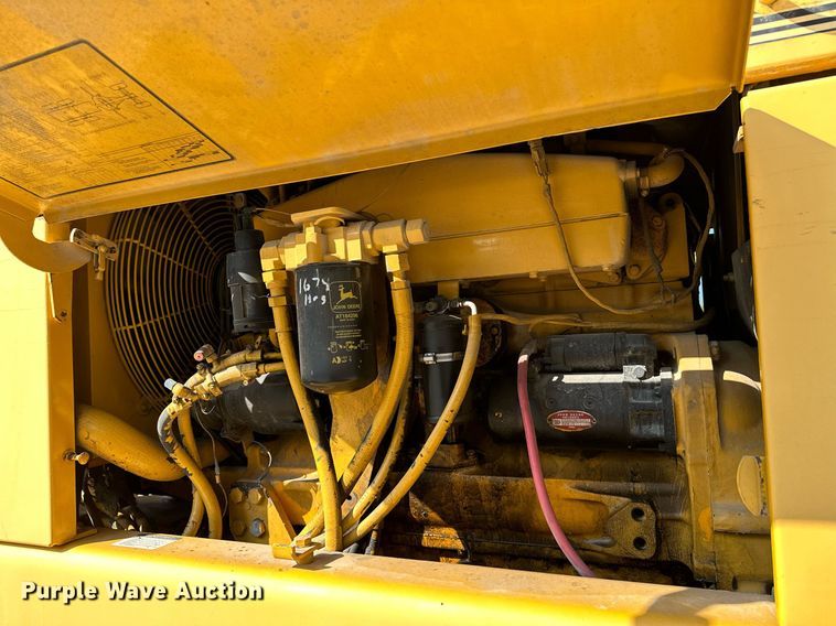 image for item OC9174 1988 John Deere 770BH  motor grader